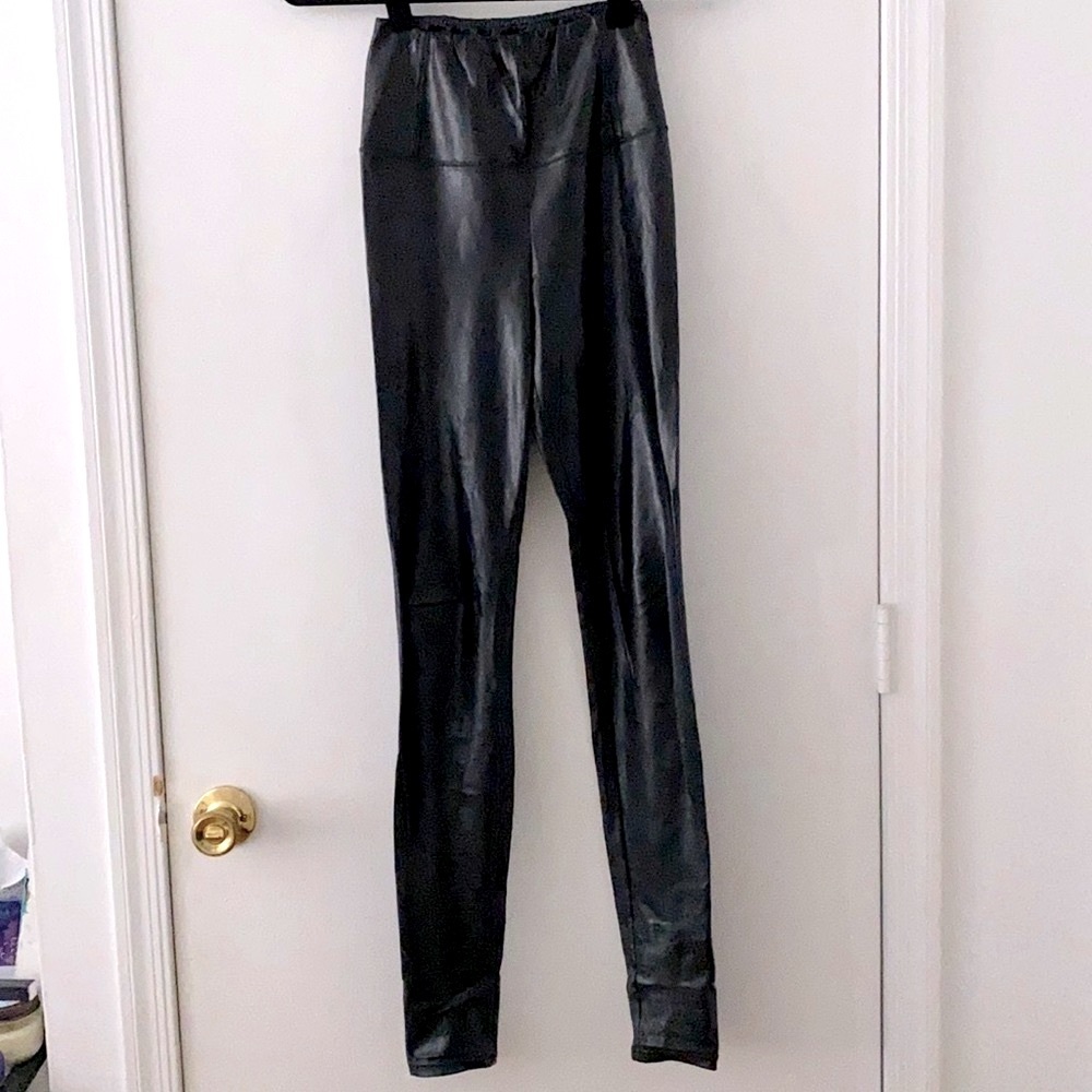 Aritzia Wilfred Free Black Faux Leather Legging